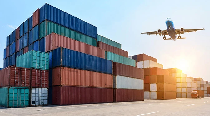 Key Risks in Shipping Industry and technological solutions